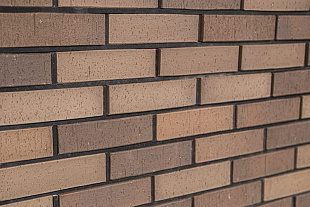 Кирпич облицовочный полнотелый Коричневый Каре Керма премиум клинкер
